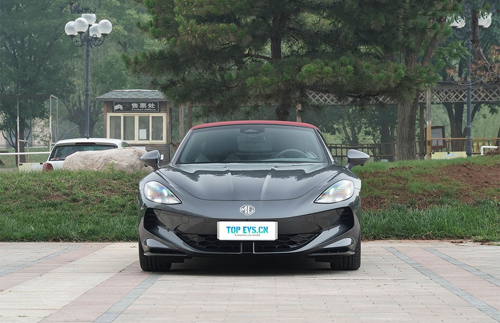 imgi_3_1_3(30) 2026 MG Cyberster– China Export Vehicle | Cars Shipped From China - Image 1
